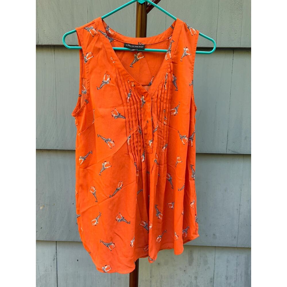 A Pea on The Pod Maternity Giraffe Tank Blouse
